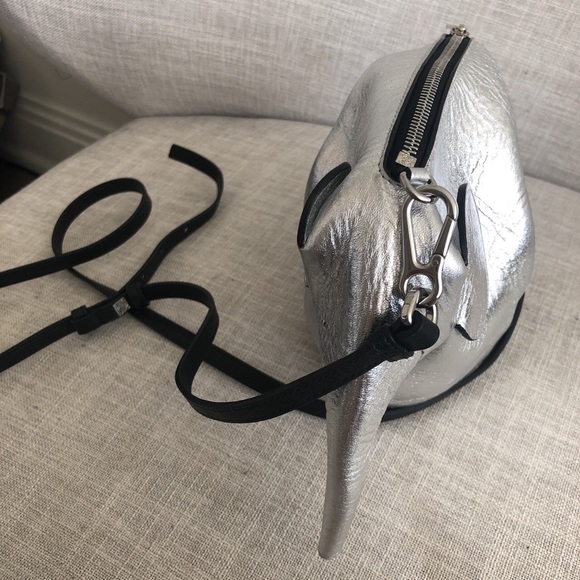 LOEWE elephant mini bag in silver - Picture 2 of 3
